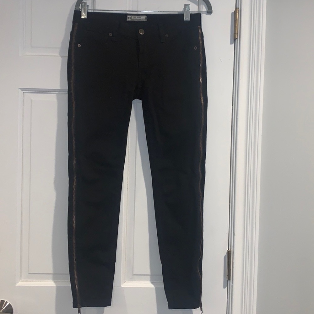 Free People Levon Full Side Zipper Skinny Jean Size 26 - Picture 6 of 15